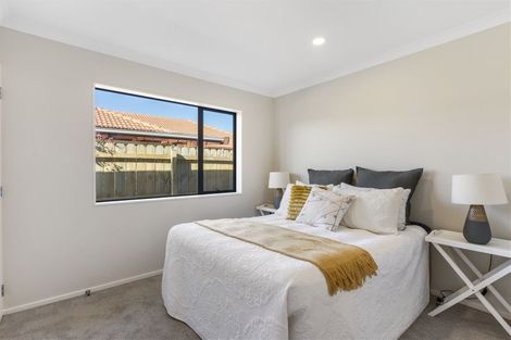 Photo of property in 27 Donegal Park Drive, Flat Bush, Auckland, 2019