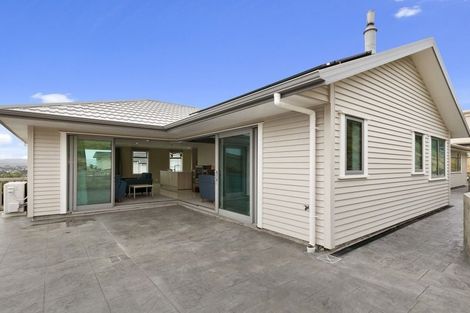 Photo of property in 4 Hislop Way, Johnsonville, Wellington, 6037