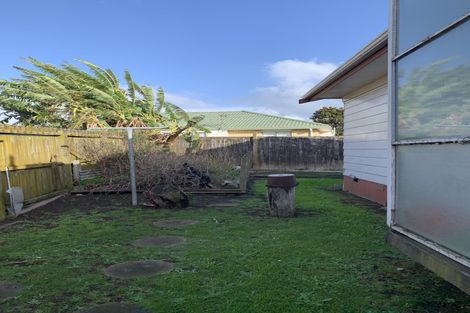 Photo of property in 1/10 Taitimu Drive, Weymouth, Auckland, 2103