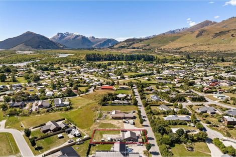 Photo of property in 16 Lochburn Avenue, Glenorchy, 9372