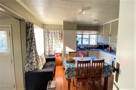 Photo of property in 1/42 Parkers Road, Tahunanui, Nelson, 7011