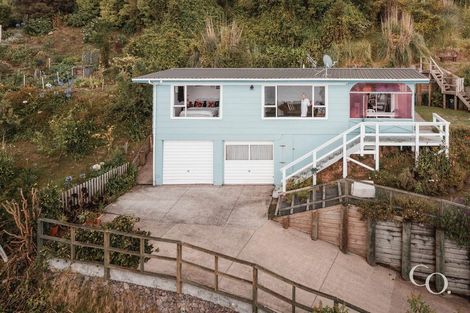 Photo of property in 39 Harbour View Road, Omokoroa, 3114