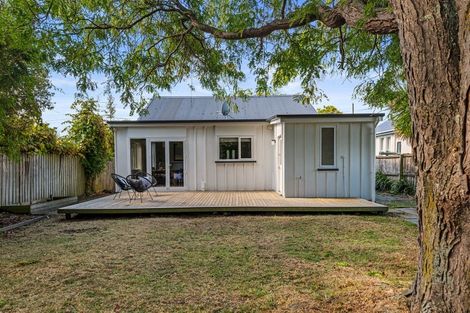 Photo of property in 33 Vagues Road, Northcote, Christchurch, 8052