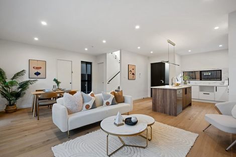 Photo of property in 41b Sunnynook Road, Forrest Hill, Auckland, 0620