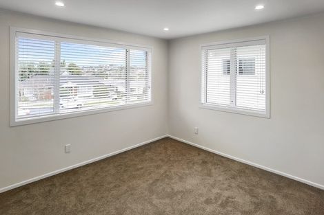 Photo of property in 27 Marsh Avenue, Forrest Hill, Auckland, 0620