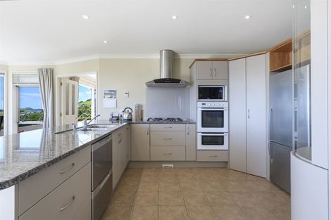 Photo of property in 109 Waikite Road, Welcome Bay, Tauranga, 3175