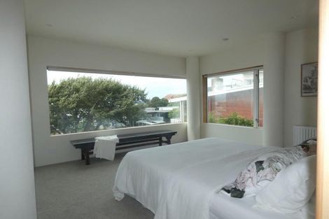 Photo of property in 25 Salamanca Road, Kelburn, Wellington, 6012