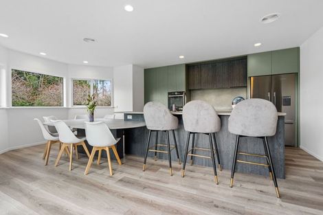 Photo of property in 137 Kent Street, Carterton, 5713