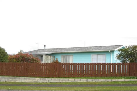 Photo of property in 66 Konini Street, Inglewood, 4330