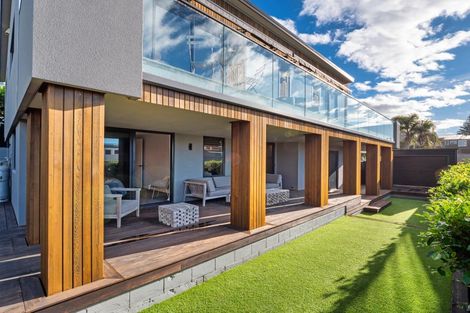 Photo of property in 165b Oceanbeach Road, Mount Maunganui, 3116
