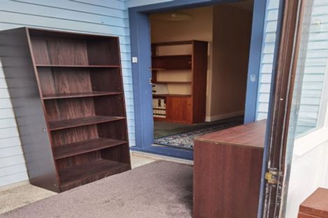 Photo of property in 104 Parkvale Road, Karori, Wellington, 6012