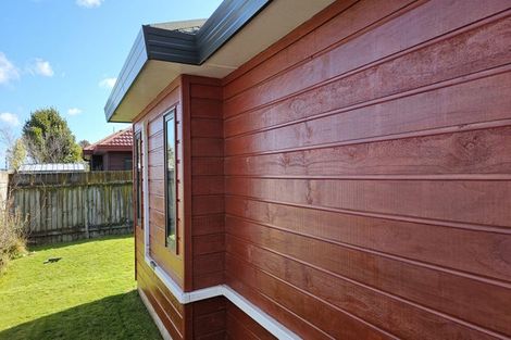 Photo of property in 79 Leighton Avenue, Waiwhetu, Lower Hutt, 5010