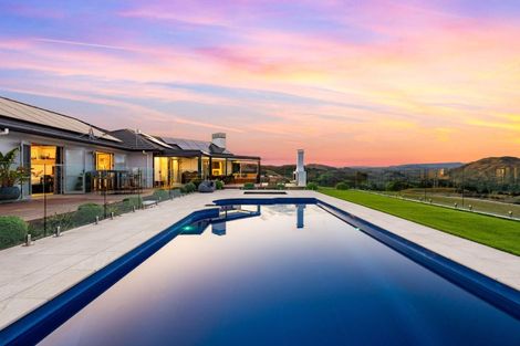 Photo of property in 92 Eskridge Drive, Eskdale, Napier, 4182