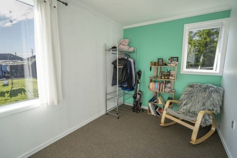 Photo of property in 8 Katrine Street, Otautau, 9610