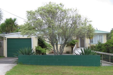 Photo of property in 66 Tramway Road, Beach Haven, Auckland, 0626