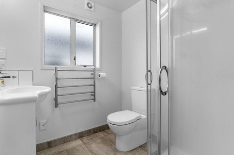 Photo of property in 2/21 The Mall, Mount Maunganui, 3116