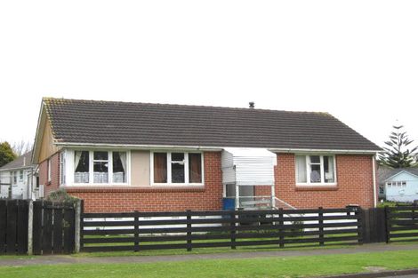 Photo of property in 109 Cook Street, Marfell, New Plymouth, 4310