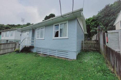 Photo of property in 44 Cardiff Crescent, Cannons Creek, Porirua, 5024