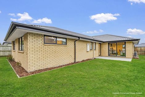 Photo of property in 19 Dalwood Crescent, Rolleston, 7614