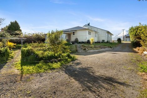 Photo of property in 1779 Eltham Road, Riverlea, Hawera, 4679