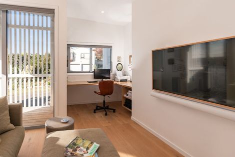 Photo of property in 6 Pine Ridge Terrace, Waikanae Beach, Waikanae, 5036