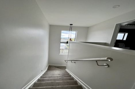 Photo of property in 77a Cargill Street, Papakura, 2110