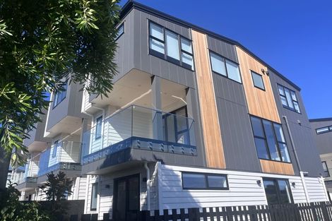 Photo of property in 134a Mokoia Road, Chatswood, Auckland, 0626