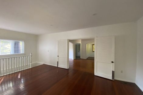 Photo of property in 38 Comins Crescent, Mission Bay, Auckland, 1071