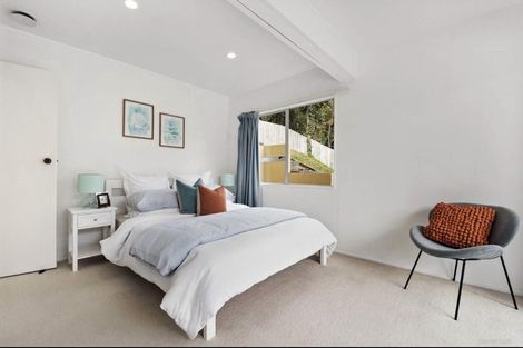 Photo of property in 2/54 Stapleford Crescent, Browns Bay, Auckland, 0630