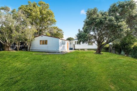 Photo of property in 9 Imperial Place, Henderson, Auckland, 0612