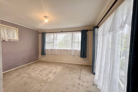 Photo of property in 13 Tracey Terrace, Te Atatu South, Auckland, 0602