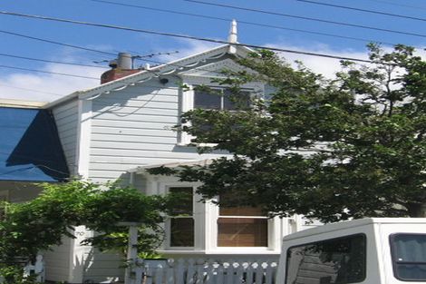 Photo of property in 70 Elizabeth Street, Mount Victoria, Wellington, 6011