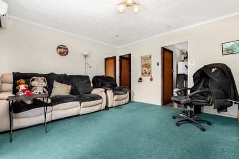 Photo of property in 1/6 Jutland Road, Hauraki, Auckland, 0622