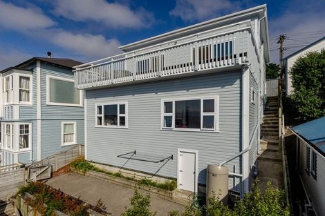 Photo of property in 73 Overtoun Terrace, Hataitai, Wellington, 6021