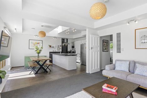 Photo of property in 35 London Street, Richmond, Christchurch, 8013