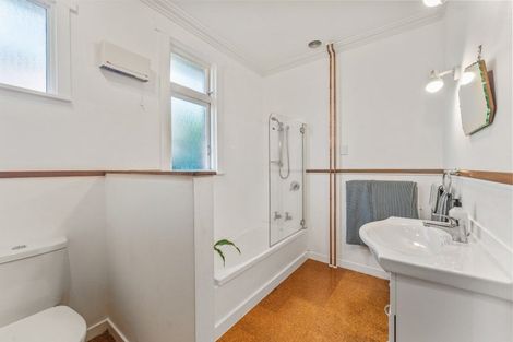Photo of property in 29 Marewa Street, Kew, Dunedin, 9012