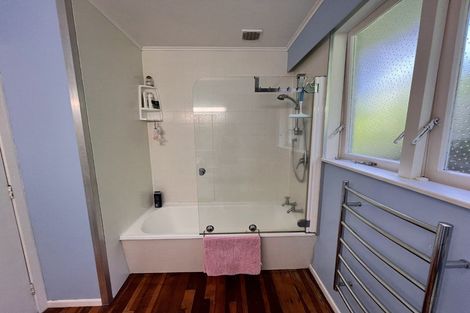 Photo of property in 2/26 Tawa Street, Eastbourne, Lower Hutt, 5013