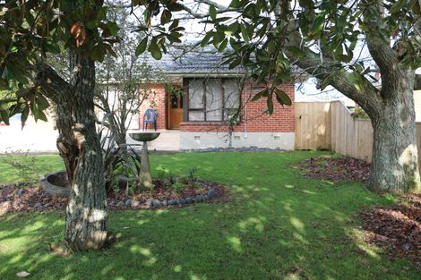 Photo of property in 19 Sunnyside Crescent, Papatoetoe, Auckland, 2025