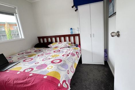 Photo of property in 56 Walworth Avenue, Pakuranga Heights, Auckland, 2010