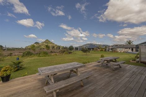 Photo of property in 23 Tairua Palms Place, Tairua, 3508