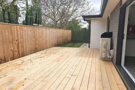 Photo of property in 3/1 Sutherland Avenue, Silverstream, Upper Hutt, 5019