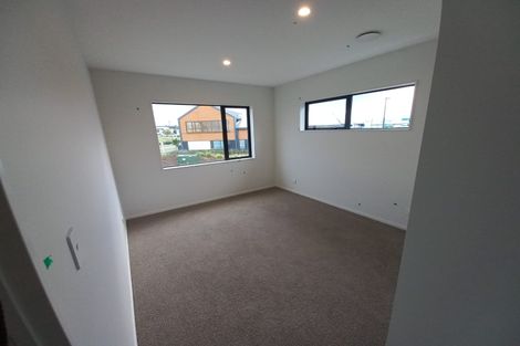 Photo of property in 3 Periko Way, Takanini, 2112