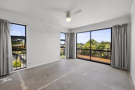 Photo of property in 18 Norwich Avenue, Spotswood, New Plymouth, 4310