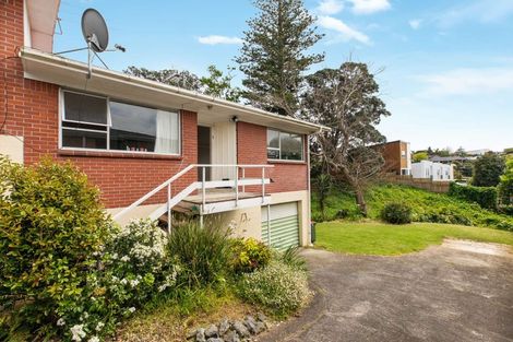 Photo of property in 5/28 Uxbridge Road, Mellons Bay, Auckland, 2014