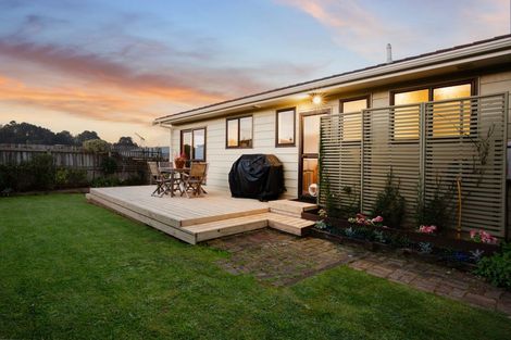 Photo of property in 12 Thimble Lane, Whitby, Porirua, 5024