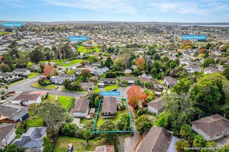 Photo of property in 5 Kilcar Place, Massey, Auckland, 0614