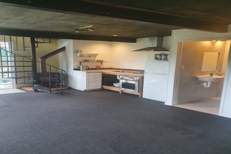 Photo of property in 279 Motutara Road, Muriwai, Waimauku, 0881