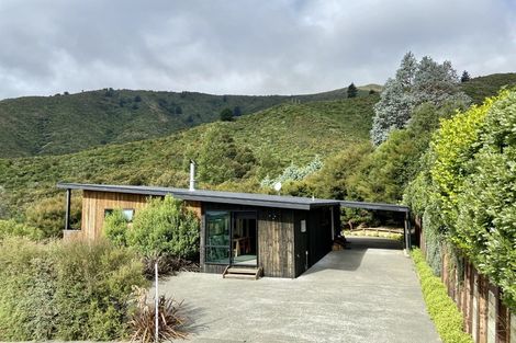 Photo of property in 11a Moana Heights, Waikawa, Picton, 7220