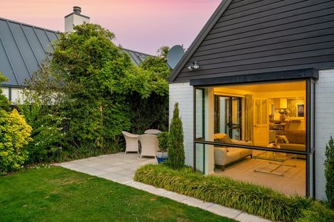 Photo of property in 6b Highgate Avenue, Merivale, Christchurch, 8014