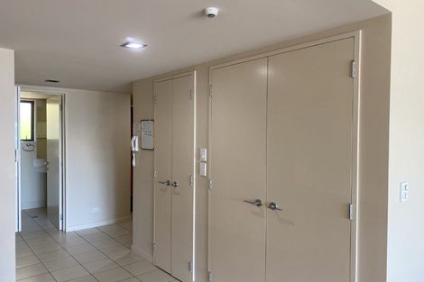 Photo of property in Waterfront Apartments, 1/309 Wakefield Quay, Stepneyville, Nelson, 7010